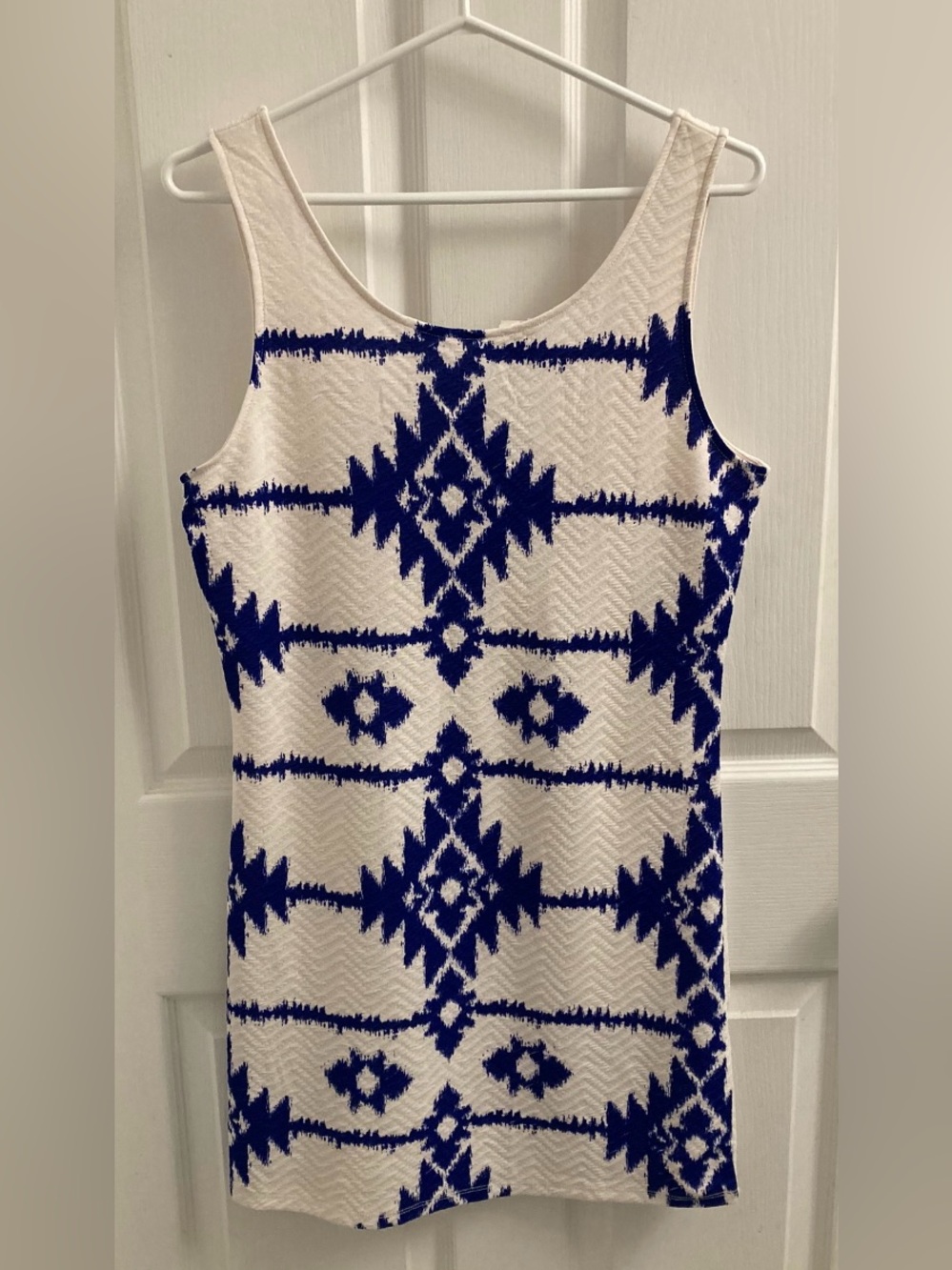 NWT stretchy, sleeveless, bodycon style boho tribal pattern mini dress, white